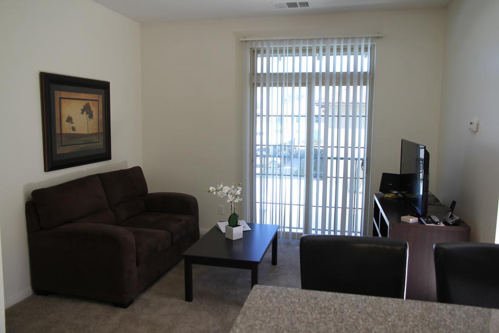 On-Base Suites Fort Irwin Экстерьер фото