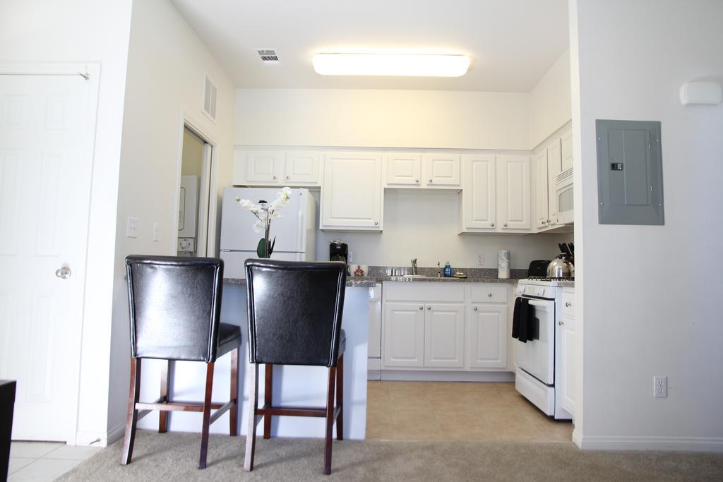 On-Base Suites Fort Irwin Экстерьер фото